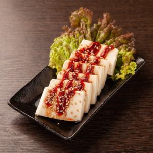 韓式海帶/辣豆腐/醃黃瓜/冰鎮番茄