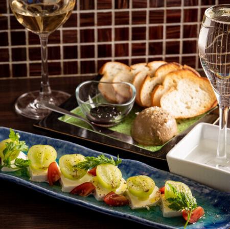 気軽に料理とワインを愉しめる陽気な酒場♪お気に入りのワインがきっと見つかります！