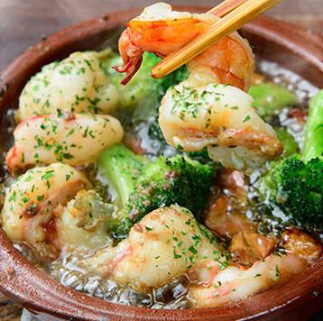 小海老とブロッコリーのアヒージョ