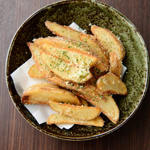 フライドポテトふわふわチーズ&ペッパー