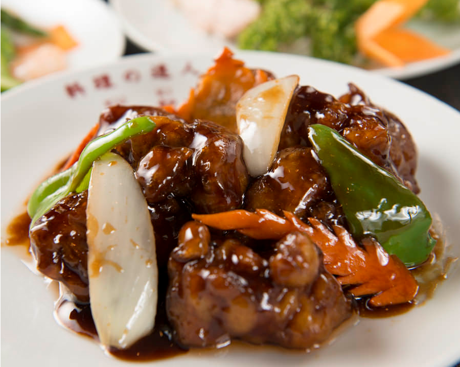 Our restaurant is staffed by authentic Chinese chefs.