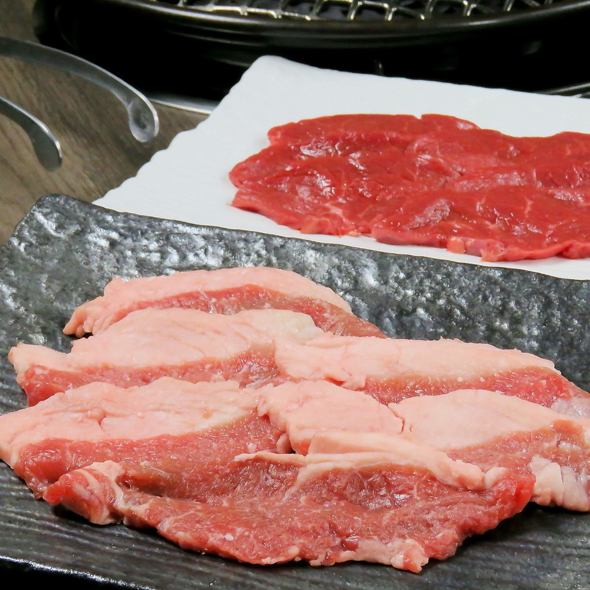 羊一頭買いしている当店ならではの手間ひまかけたジンギスカン!