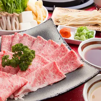 【黒毛和牛食べ放題】特上しゃぶしゃぶコース5830円(税込)/アルコール飲み放題付+1320円(税込)~