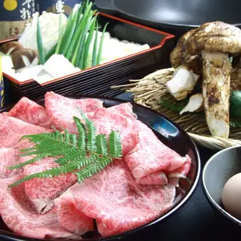 【コース料理】特選 黒毛和牛 すき焼き 萌葱~もえぎ~Aコース 【5,280円(税込)★】