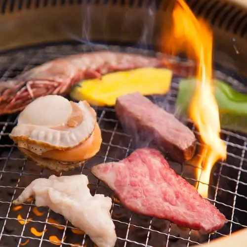 黒毛和牛の焼肉食べ放題4180円(税込)~!