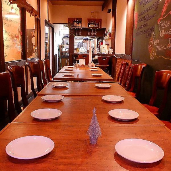 For private reservations, please contact us for around 12 people ♪ We can seat up to 25 people!! Please feel free to contact us with your budget, all-you-can-drink time, store layout, etc.!