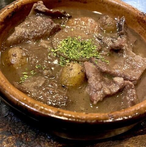 Black Wagyu beef tendon stewed in miso and red wine