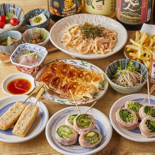 新年会にもピッタリ♪名物野菜巻き串×博多一口餃子2時間飲み放題付コースご用意♪