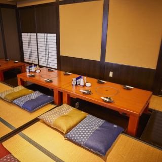 落ち着いた座敷タイプの完全個室は4~8まで収容