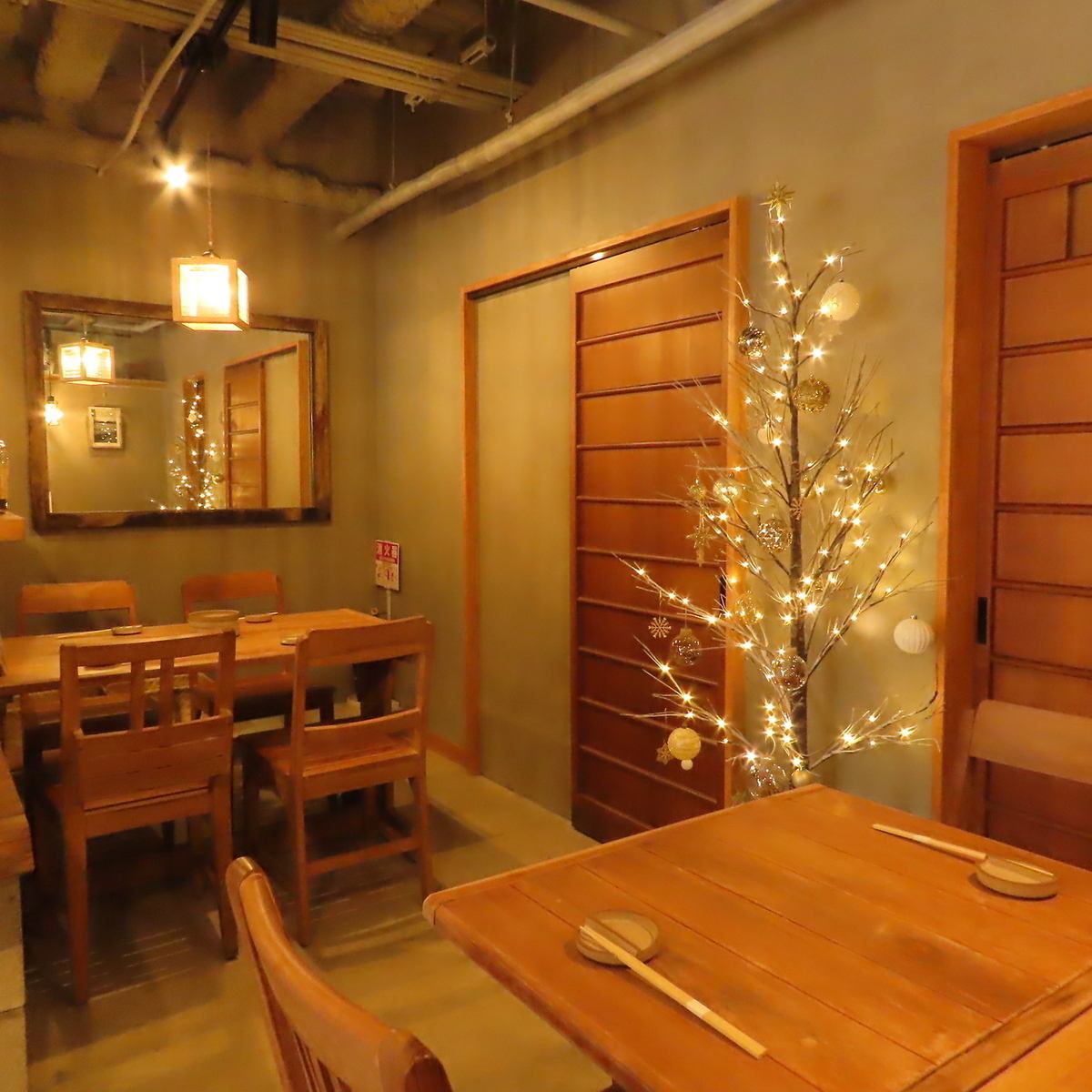 You can enjoy a variety of drinks and food in a wonderful space ♪