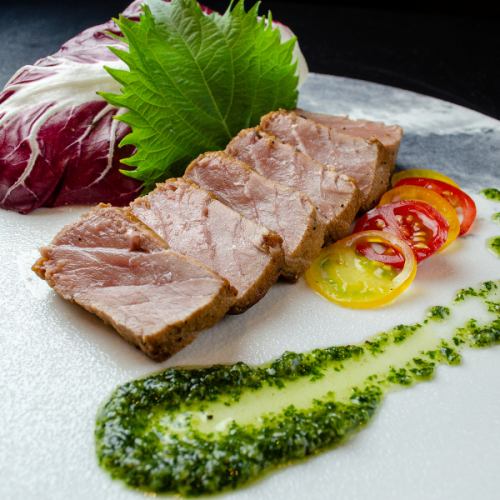 Seared tuna with perilla pesto sauce