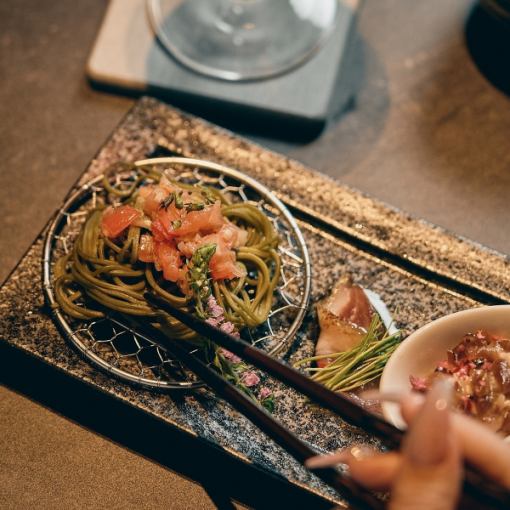 【ランチ】-AMANE御膳- 鮮魚や季節食材のおばんざい、手巻き寿司と創作蕎麦を楽しむ 