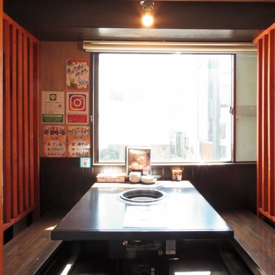 We also accept reservations for various banquets and private parties, so please feel free to contact us.