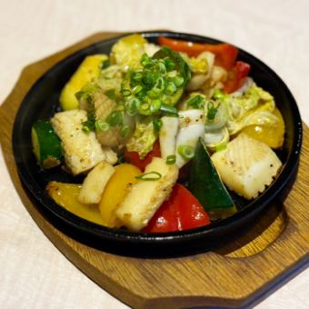 赤イカのバター醤油炒め