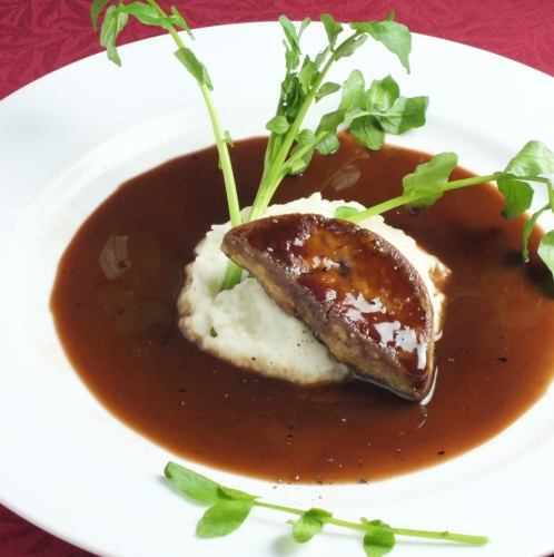Sautéed foie gras880yen