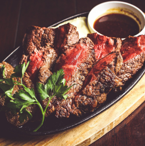 Toyosaki beef lump meat steak × BEER
