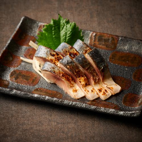 Broiled sushi mackerel