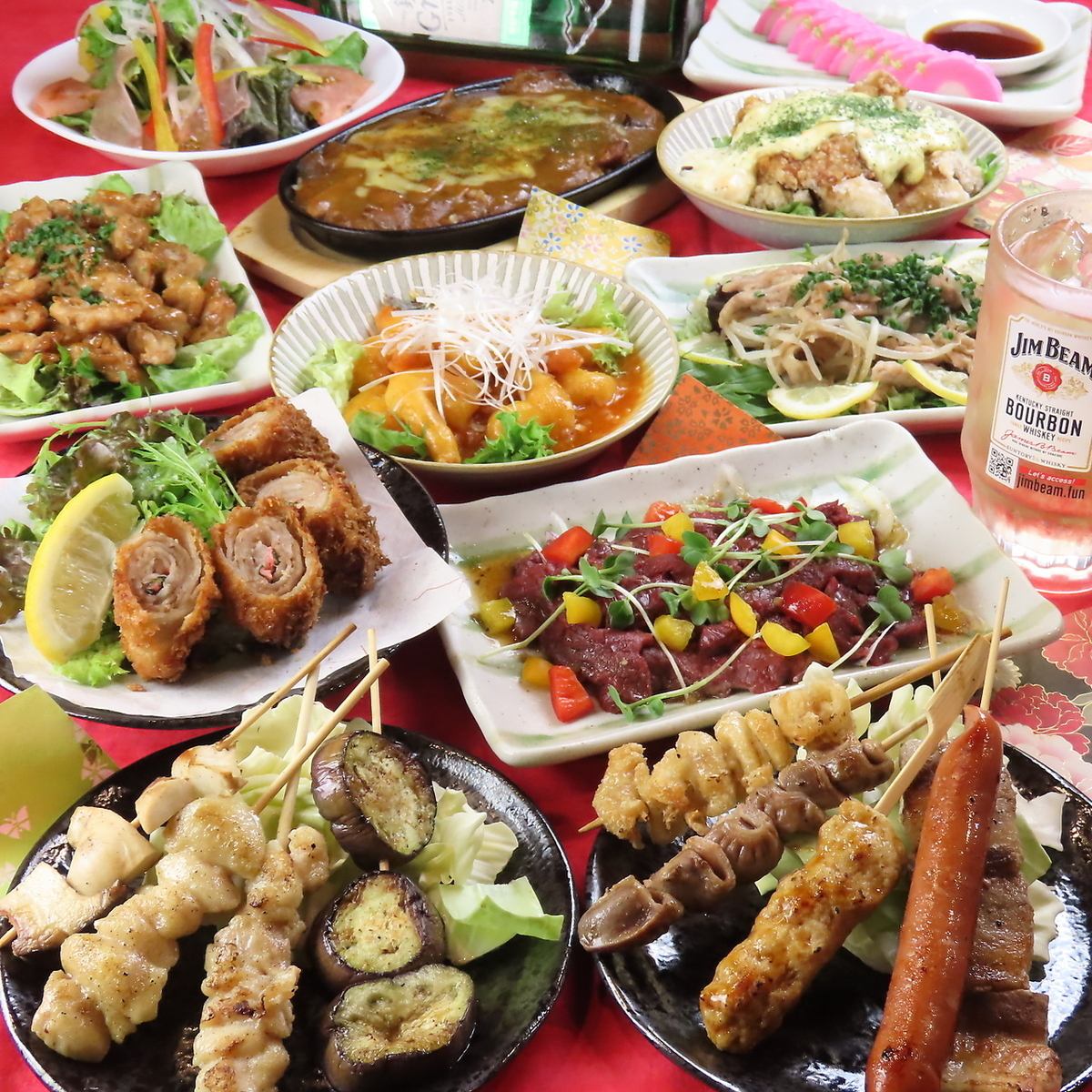 焼き鳥や馬肉のカルパッチョなど充実の単品メニューをご用意◎