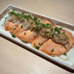 炙りサーモンおろしポン酢