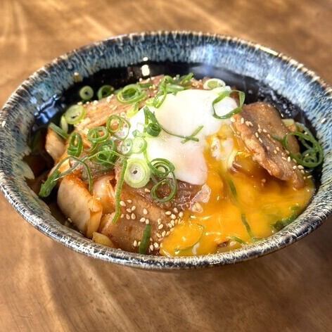 豚キムチ丼 並