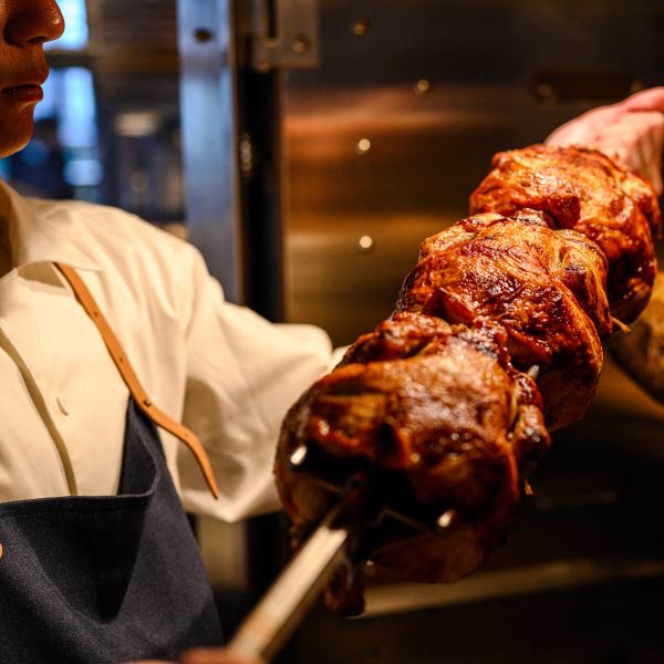 【当店名物！ロースター料理】シトラスハーブ ローストチキン