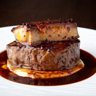 My signature French dish! Rossini with beef fillet and foie gras★