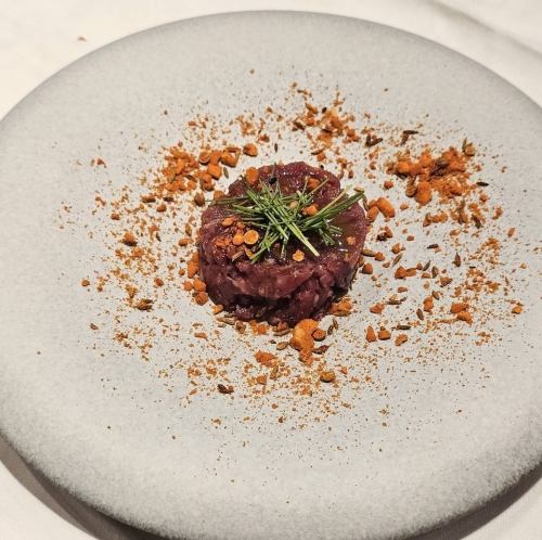 Hokkaido beef tartare