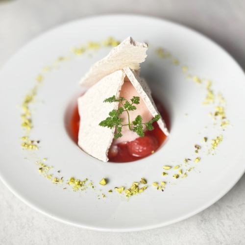 苺の3種の仕立てとカッサータ