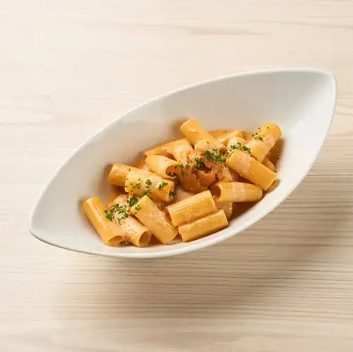ウニクリームのショートパスタ