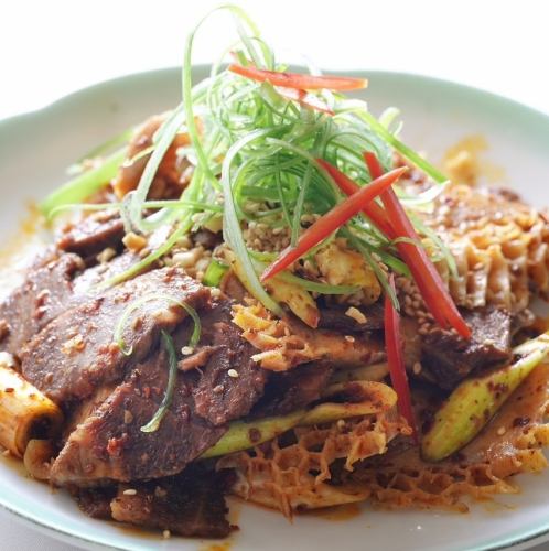 ピリ辛牛モツの冷製和え