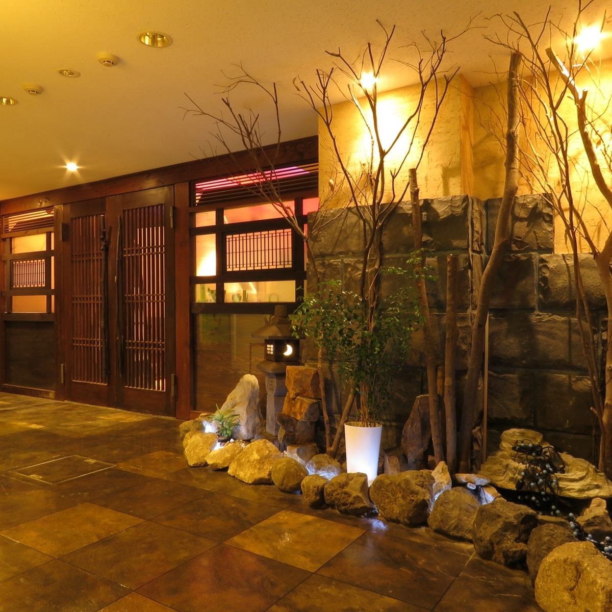 A private room izakaya nestled in the basement of Ohashi.We recommend the food and the private room!