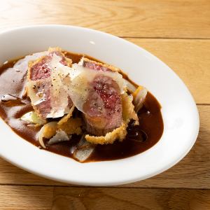 Rare beef rump cutlet with demi-glace sauce