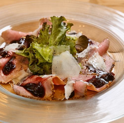 厳選牛のローストビーフ