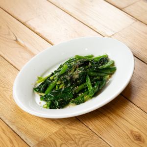 Garlic sautéed spinach