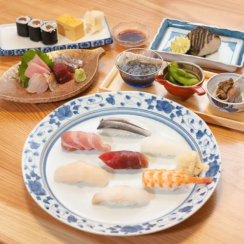 盡情享用以精湛工藝烹調的佳餚為特色的宴會！