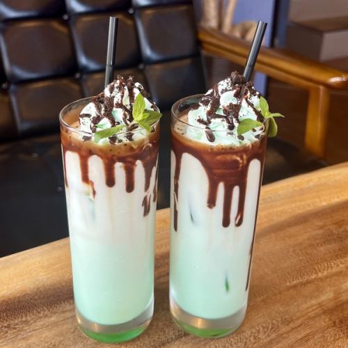 【季節限定】チョコミントラテ