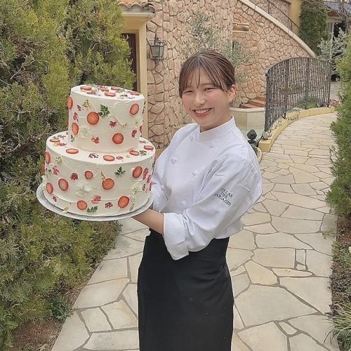 専任のパティシエスタッフ◎