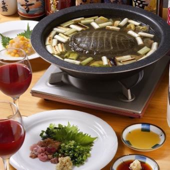 [For beauty and nutrition!!] Whole soft-shelled turtle hotpot course/3 servings 15,000 yen☆