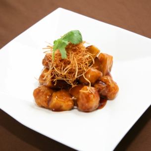 Sweet and sour pork with Taiwanese black vinegar