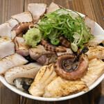 豪華ミニ炙り海鮮丼
