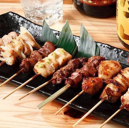 【炭火串焼】コースで楽しむのが基本！一本一本丁寧に焼き上げる自慢の串