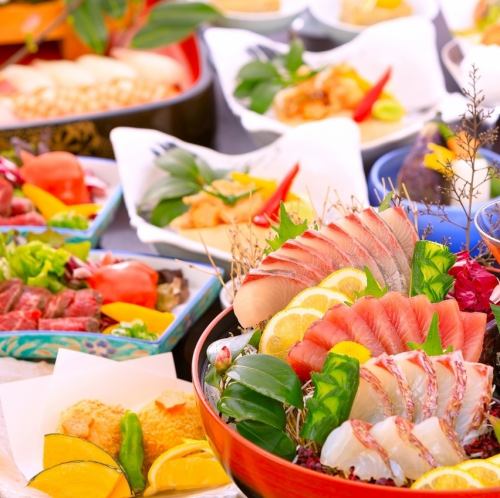 We offer a variety of seasonal course meals (drinks not included) to suit your budget. ◎Very popular for banquets, celebrations, business entertainment, etc.♪