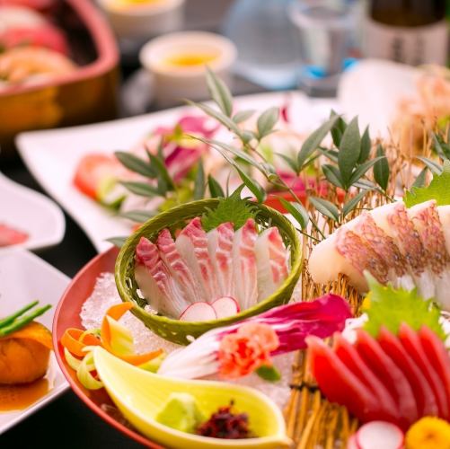 【保證包廂】【均衡搭配時令食材】…冬季宴會套餐 4,500日圓 ※不含飲料