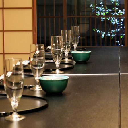 [5th floor] There is also a calm special private room with a view of the garden
