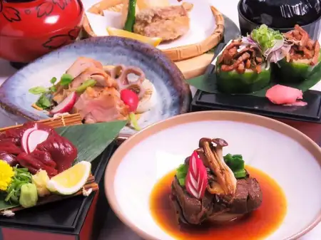 個室四季料理くらりで