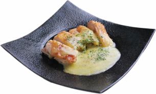 霧島鶏の鉄板焼き(チーズ)