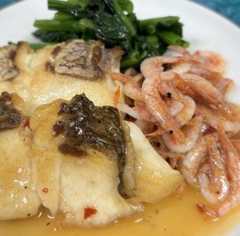 Reservation only ★Red sea bream and cherry shrimp steak course★