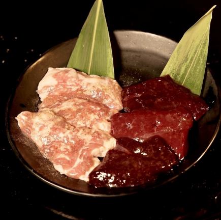 しょーちゃんレバー食べ比べ/白レバーとレバーの2品/980円