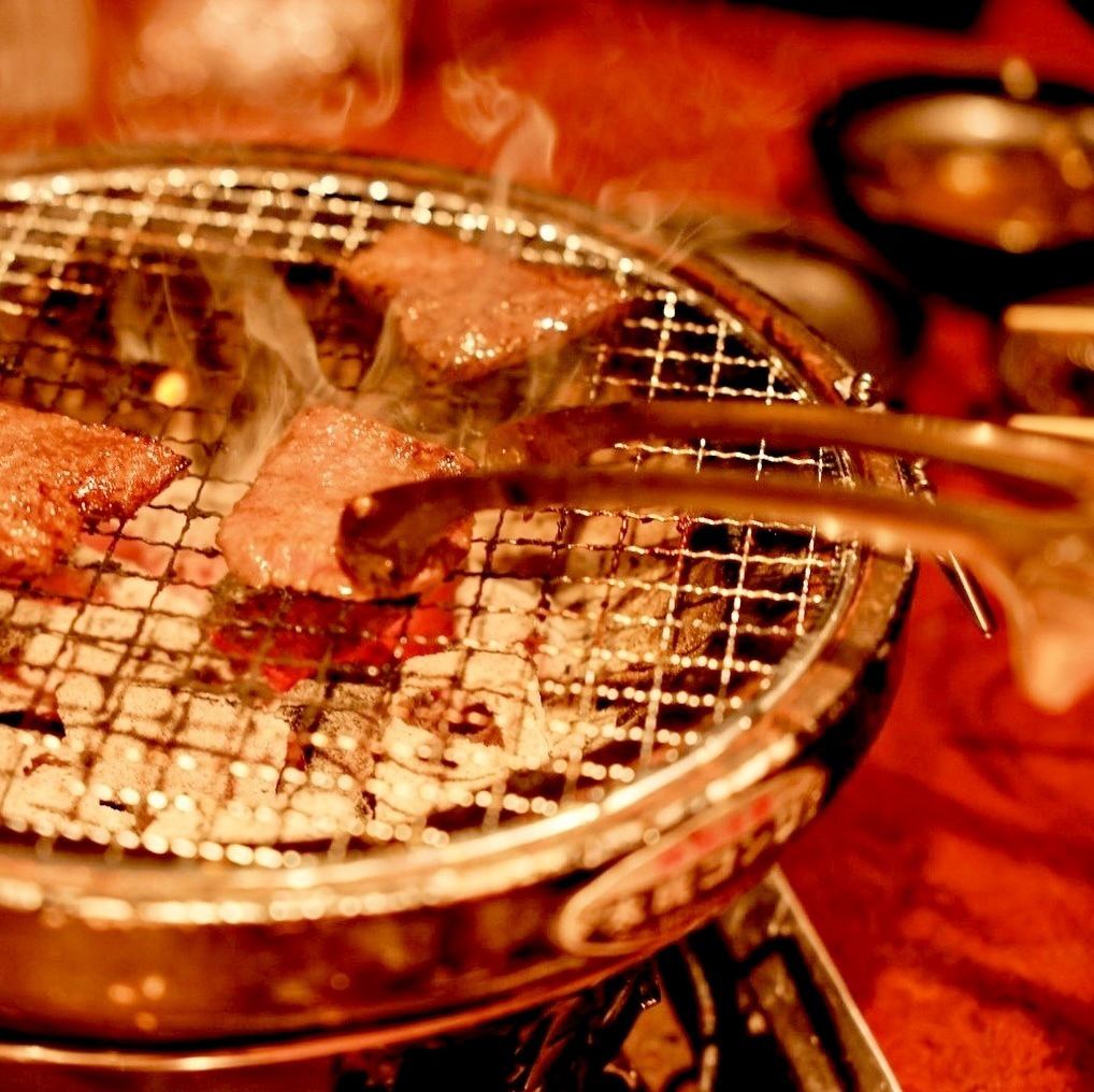 Ａ５ランクの阿波牛が炭火で味わえる◎希少部位も多数ご用意！