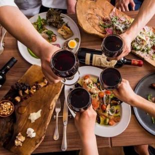 [Standard Course] We boast an antipasto that pairs perfectly with the main dish and wine. 5,000 yen